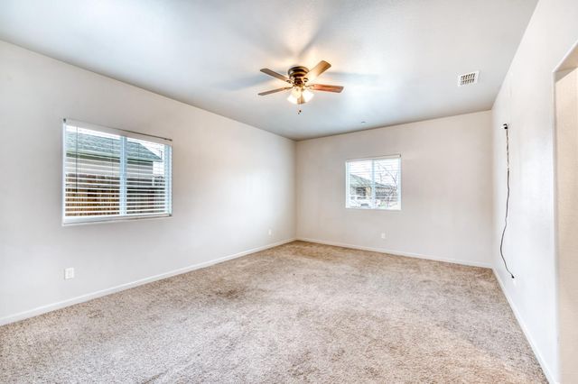 1391 Shoreside Drive, Madera, CA 93637