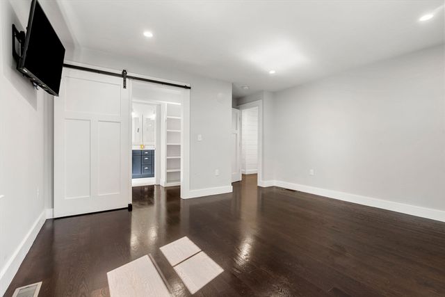 4 Crossman St 4, Boston, MA 02126