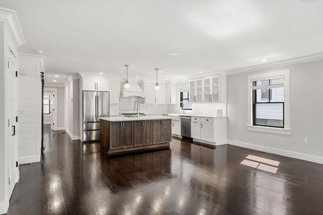 4 Crossman St 4, Boston, MA 02126