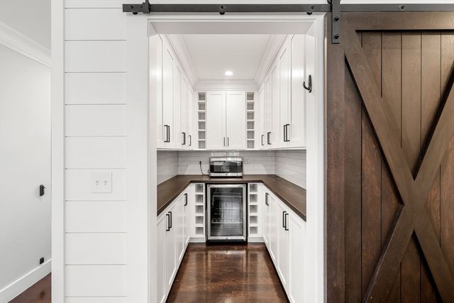 4 Crossman St 4, Boston, MA 02126