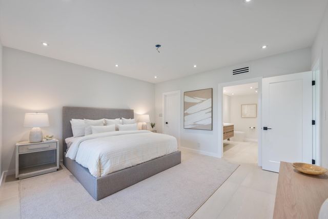 800 Greensward Court 107-I, Delray Beach, FL 33445