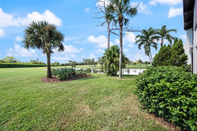 800 Greensward Court 107-I, Delray Beach, FL 33445