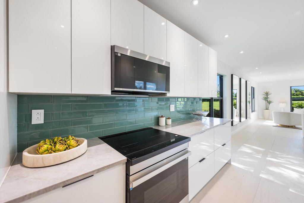 800 Greensward Court 107-I, Delray Beach, FL 33445