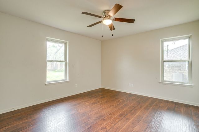 709 N Avenue B, Springtown, TX 76082