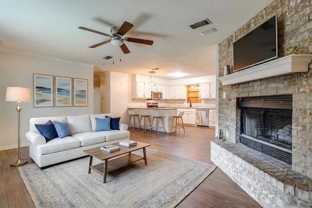 709 N Avenue B, Springtown, TX 76082