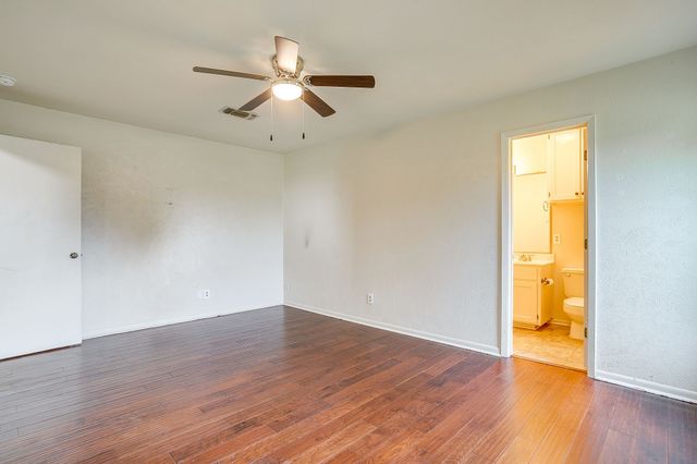 709 N Avenue B, Springtown, TX 76082