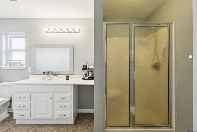 10437 Rogers B Rd, St Amant, LA 70774