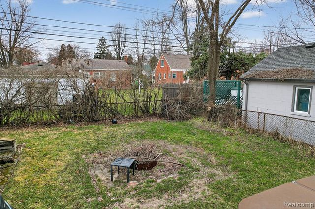 9923 Inkster Road, Livonia, MI 48150