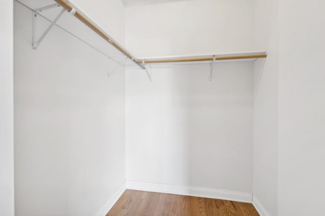 5758 N California Avenue 2A, Chicago, IL 60659