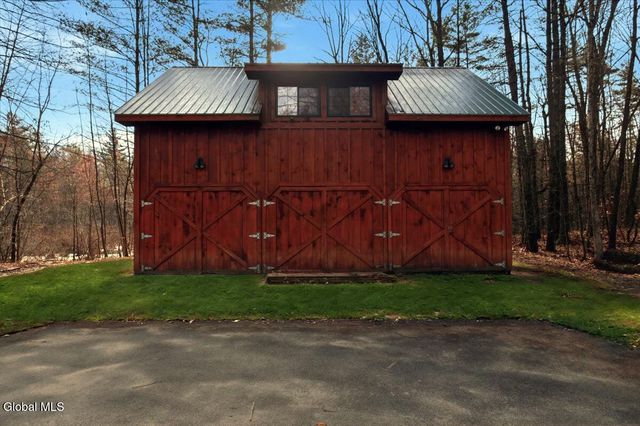 49 Homestead Road, Northumberland, NY 12866