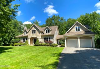 49 Homestead Road, Northumberland, NY 12866