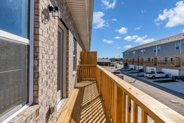 114 Rosebush Ln, Lebanon, TN 37087