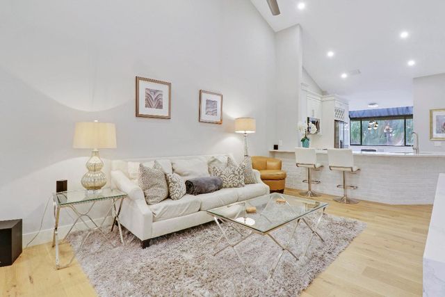 104 Sea Oats Drive G, Juno Beach, FL 33408