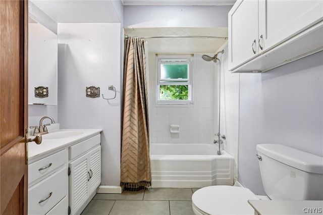 115 Wilshirl Drive, Clay, NY 13212