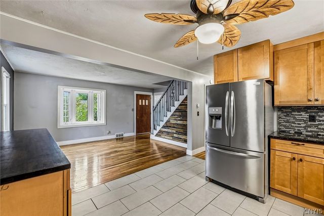 115 Wilshirl Drive, Clay, NY 13212