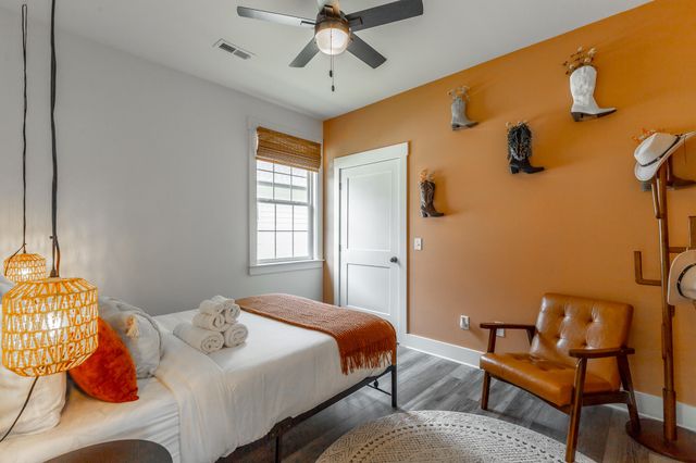 3006 E Crescent Circle, Chattanooga, TN 37407