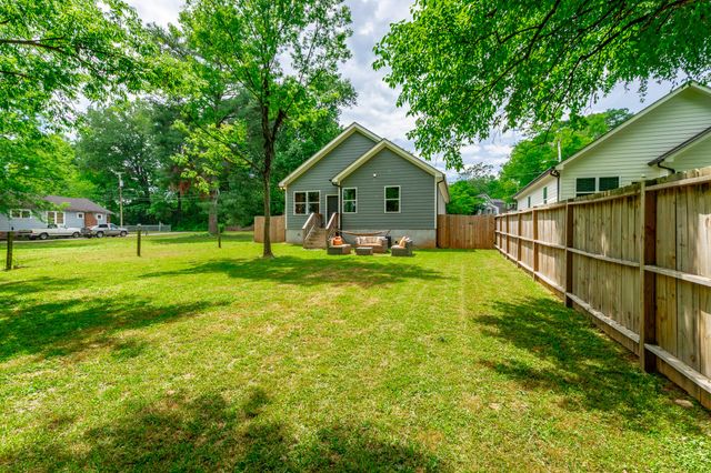 3006 E Crescent Circle, Chattanooga, TN 37407