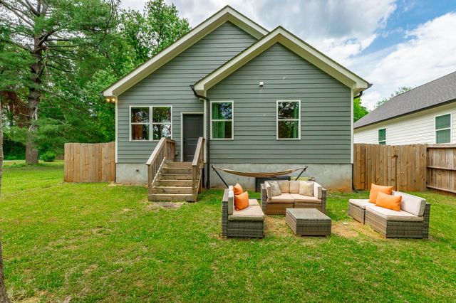3006 E Crescent Circle, Chattanooga, TN 37407
