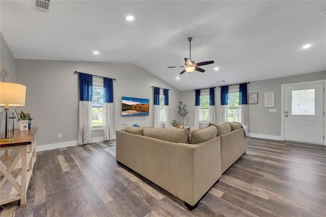 1800 Cumberland Trace, Acworth, GA 30102