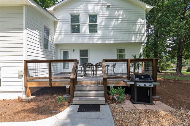 1800 Cumberland Trace, Acworth, GA 30102