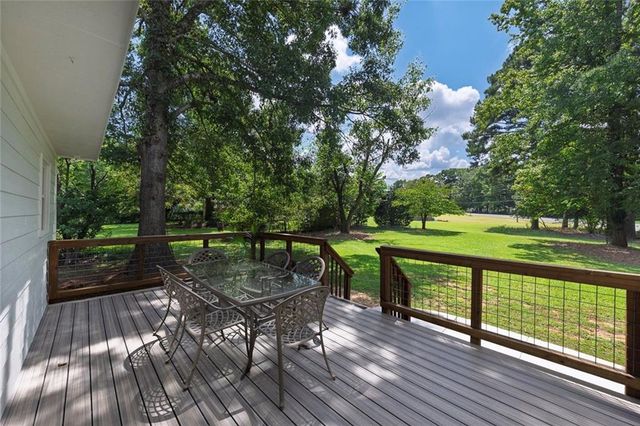 1800 Cumberland Trace, Acworth, GA 30102