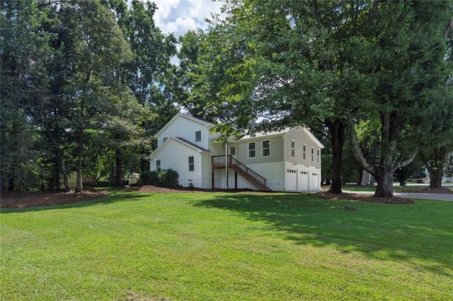1800 Cumberland Trace, Acworth, GA 30102