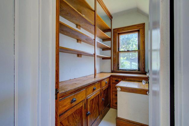 2724 N 53rd STREET, Milwaukee, WI 53210