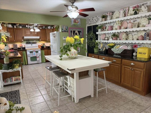 85 Warwick Avenue, Ormond Beach, FL 32174