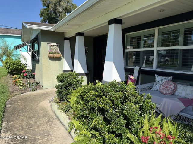 85 Warwick Avenue, Ormond Beach, FL 32174