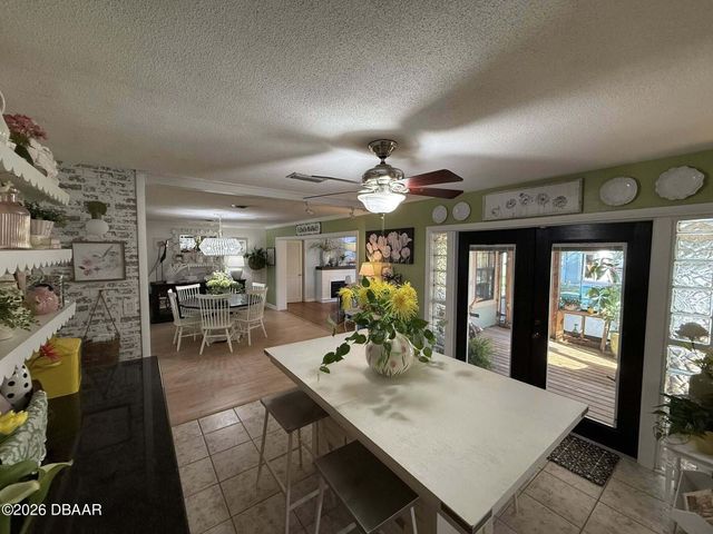 85 Warwick Avenue, Ormond Beach, FL 32174