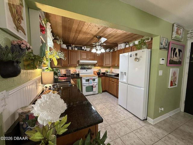 85 Warwick Avenue, Ormond Beach, FL 32174