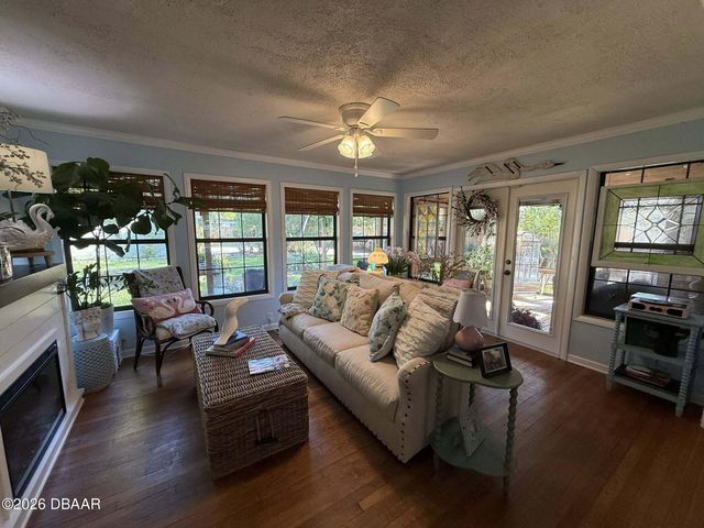 85 Warwick Avenue, Ormond Beach, FL 32174
