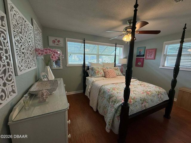 85 Warwick Avenue, Ormond Beach, FL 32174