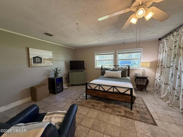 85 Warwick Avenue, Ormond Beach, FL 32174