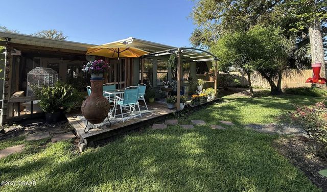 85 Warwick Avenue, Ormond Beach, FL 32174