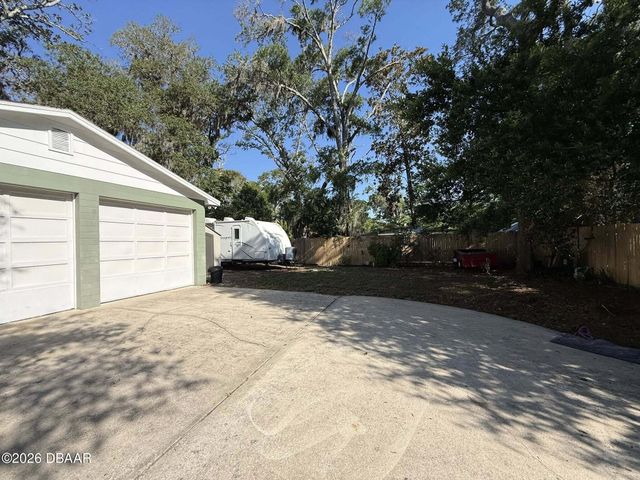 85 Warwick Avenue, Ormond Beach, FL 32174
