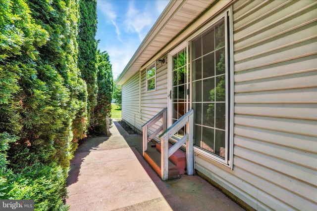 3043 WERTZ AVE, Manchester, MD 21102