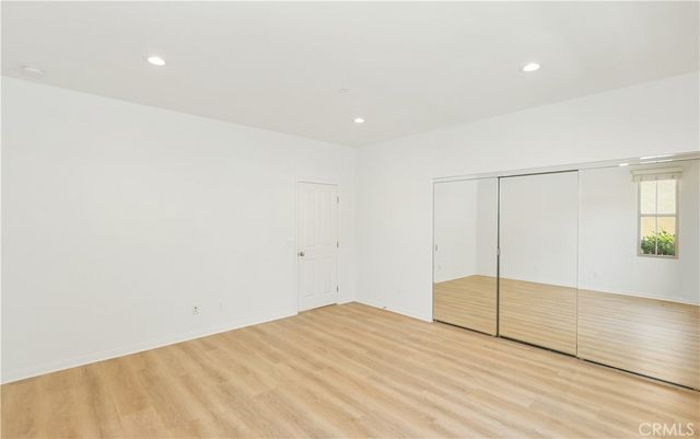 54 Lyndhurst, Irvine, CA 92620