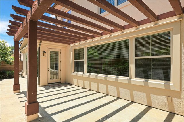 54 Lyndhurst, Irvine, CA 92620