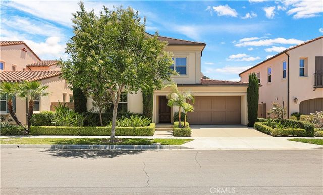 54 Lyndhurst, Irvine, CA 92620