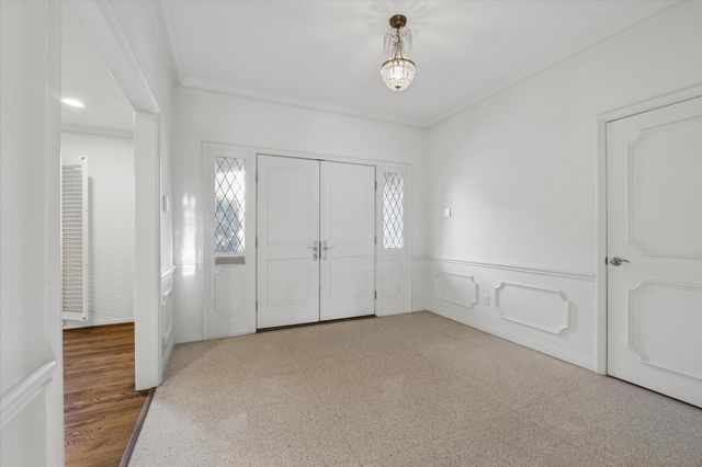 242 Maple Valley Road, Houston, TX 77056