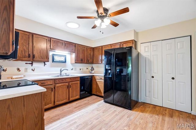 1031 Forder Square Drive, St Louis, MO 63129