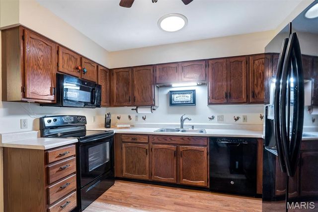 1031 Forder Square Drive, St Louis, MO 63129