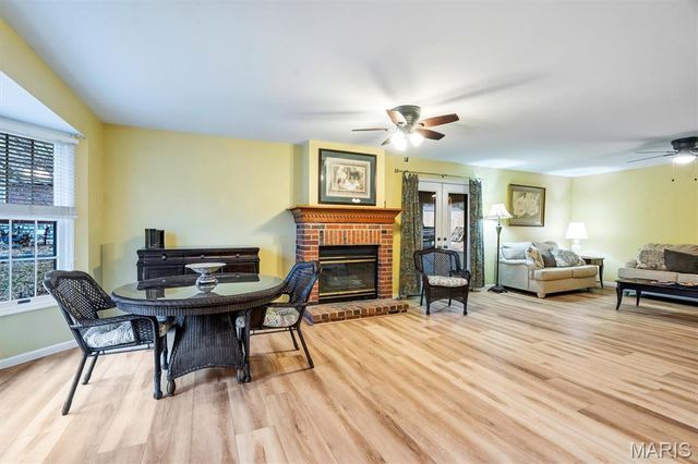 1031 Forder Square Drive, St Louis, MO 63129