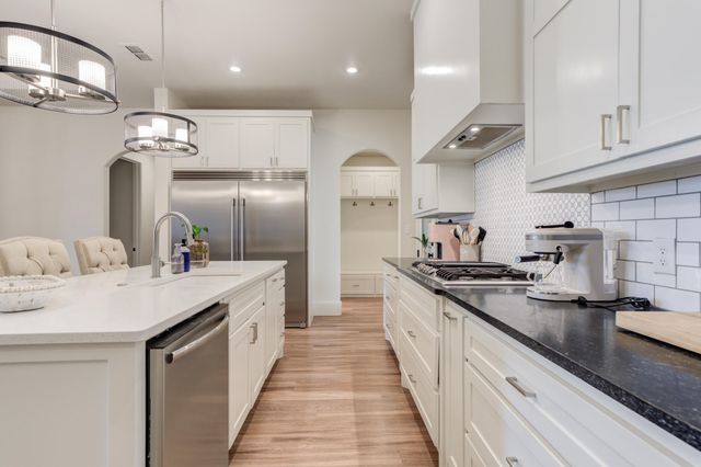 4405 141st Street, Lubbock, TX 79424