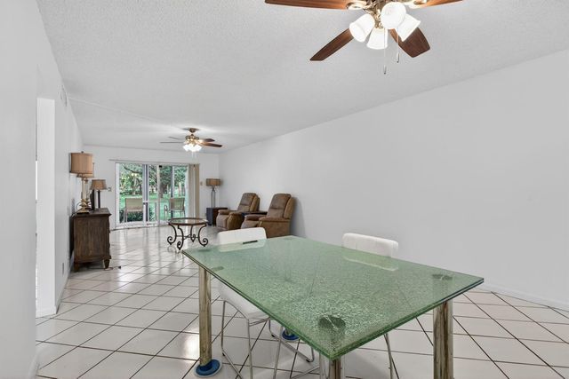 2201 Lucaya Bend A1, Coconut Creek, FL 33066