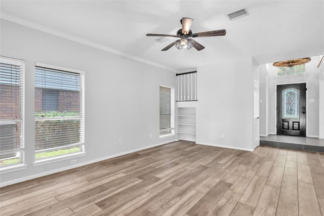 6923 Little Redwood Drive, Pasadena, TX 77505
