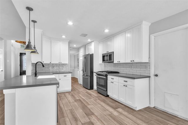 6923 Little Redwood Drive, Pasadena, TX 77505