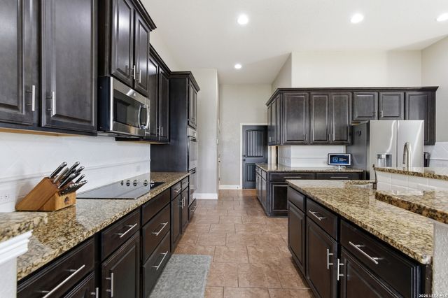 3335 HARVEST CRST, Marion, TX 78124