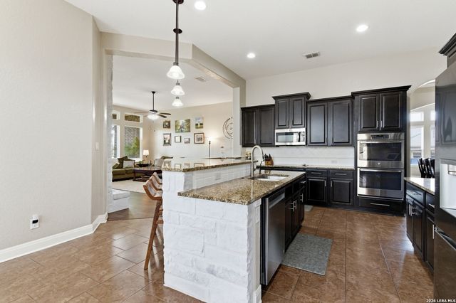 3335 HARVEST CRST, Marion, TX 78124